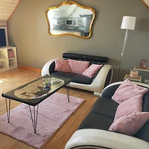  Appartement L'éléphant Blanc De Concarnoloc
